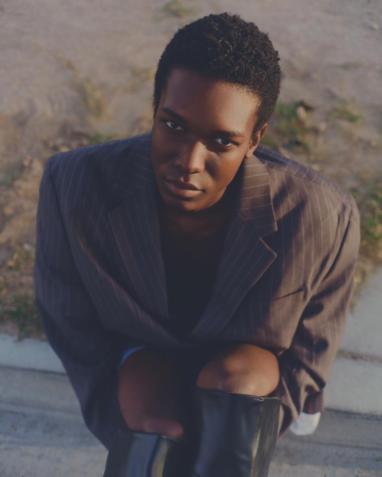 Kamari Moore - fashion model portfolio photo 15