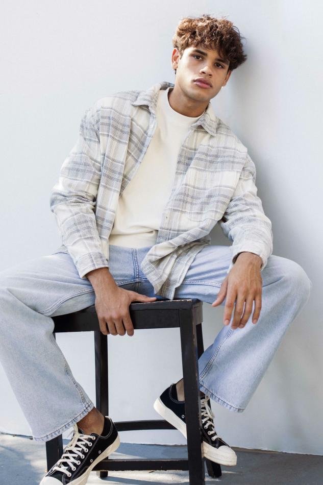 Anthony Quiñones - fashion model portfolio photo 14