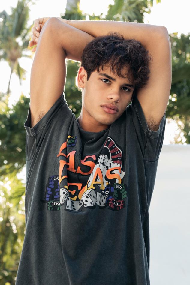 Anthony Quiñones - fashion model portfolio photo 18