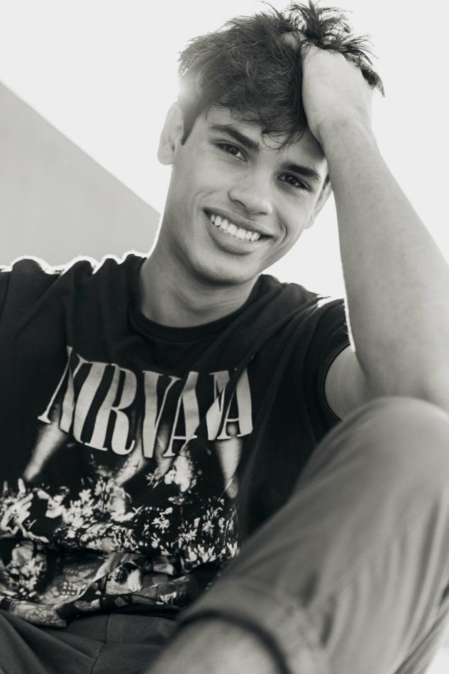 Anthony Quiñones - fashion model portfolio photo 17