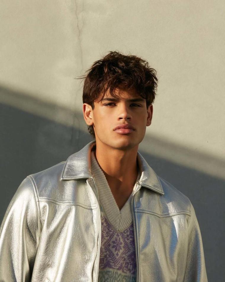 Anthony Quiñones - fashion model portfolio photo 23