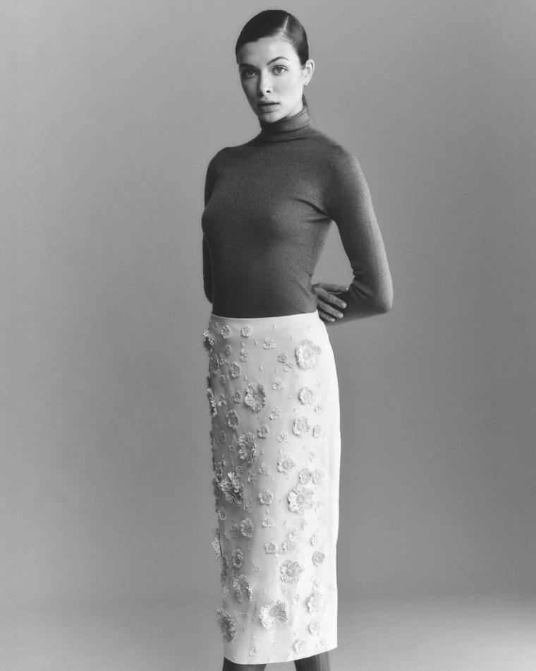 Liza Pullen - fashion model portfolio photo 7