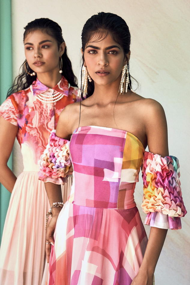 Ayesha Siddiqi - fashion model portfolio photo 18