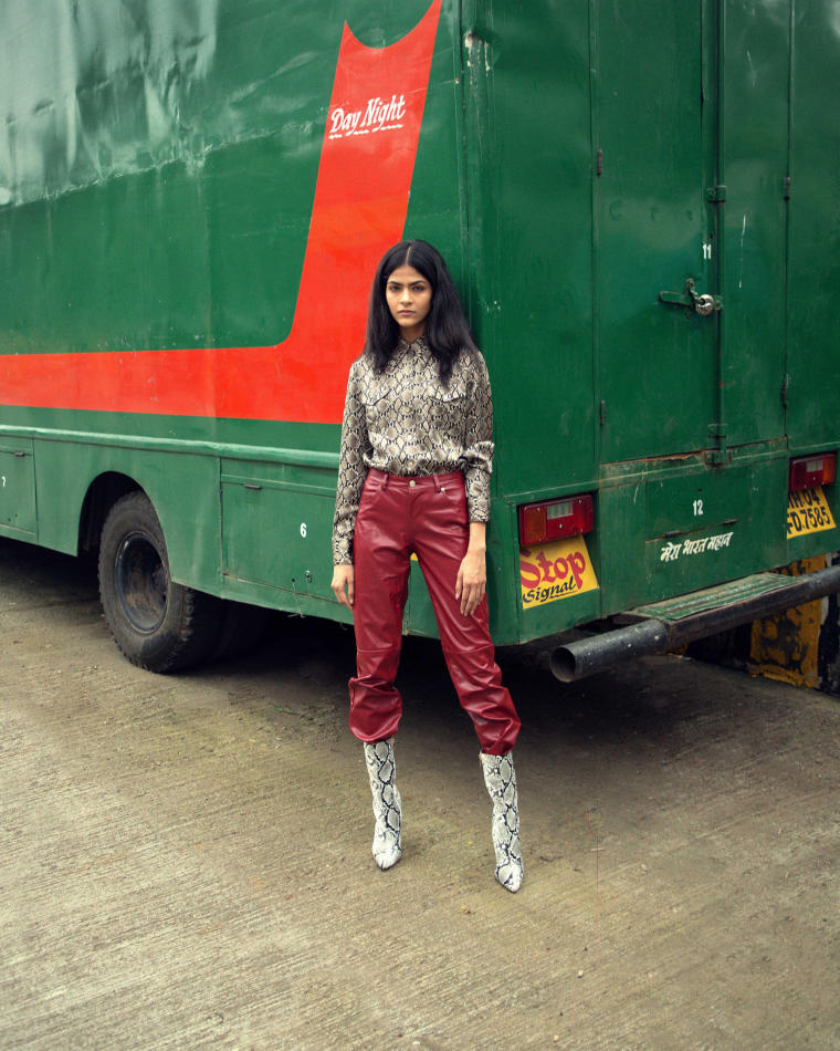 Ayesha Siddiqi - fashion model portfolio photo 14