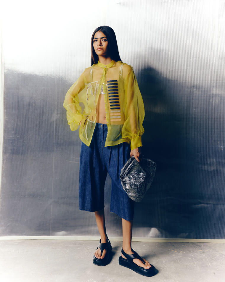Ayesha Siddiqi - fashion model portfolio photo 8