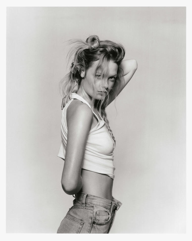 Robee Breevaart - fashion model portfolio photo 23
