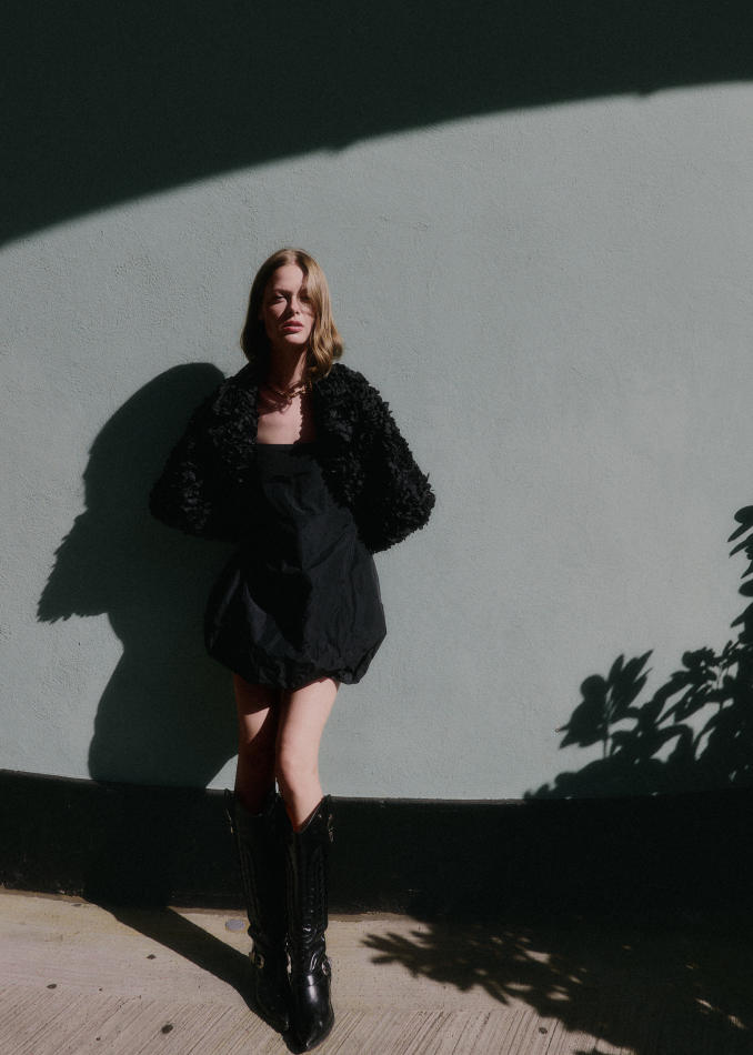 Robee Breevaart - fashion model portfolio photo 10