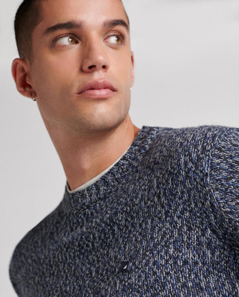 Miguel Vital - fashion model portfolio photo 7