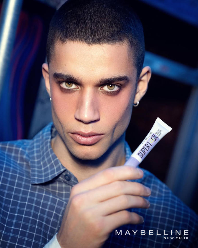 Miguel Vital - fashion model portfolio photo 34