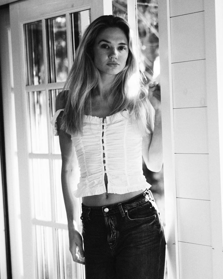Amber Black - fashion model portfolio photo 10