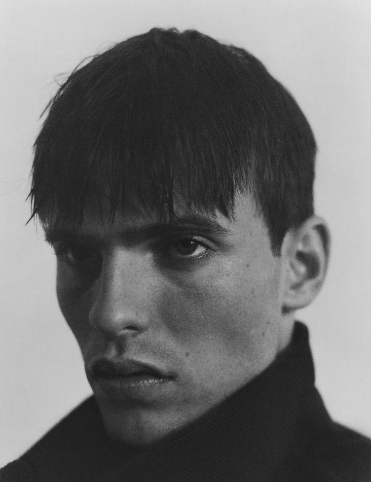 Henri Ross-Pelat - fashion model portfolio photo 1