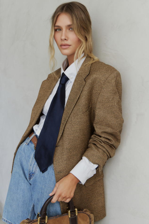 Leilani Kirkpatrick - fashion model portfolio photo 3