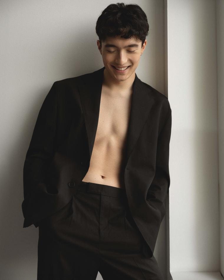 Xander Bolick - fashion model portfolio photo 9