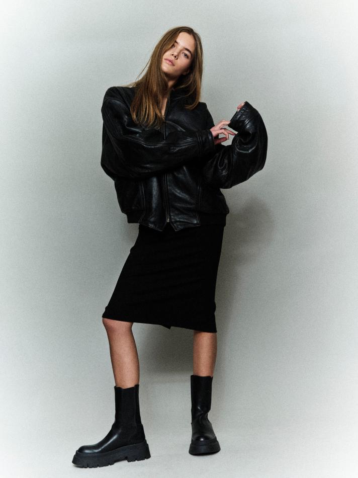 Noa Waitz - fashion model portfolio photo 14