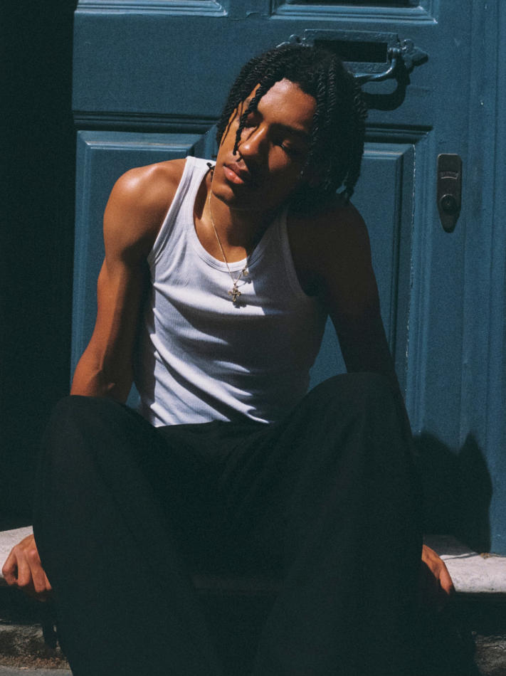 Mikey Barton-Williams - fashion model portfolio photo 7