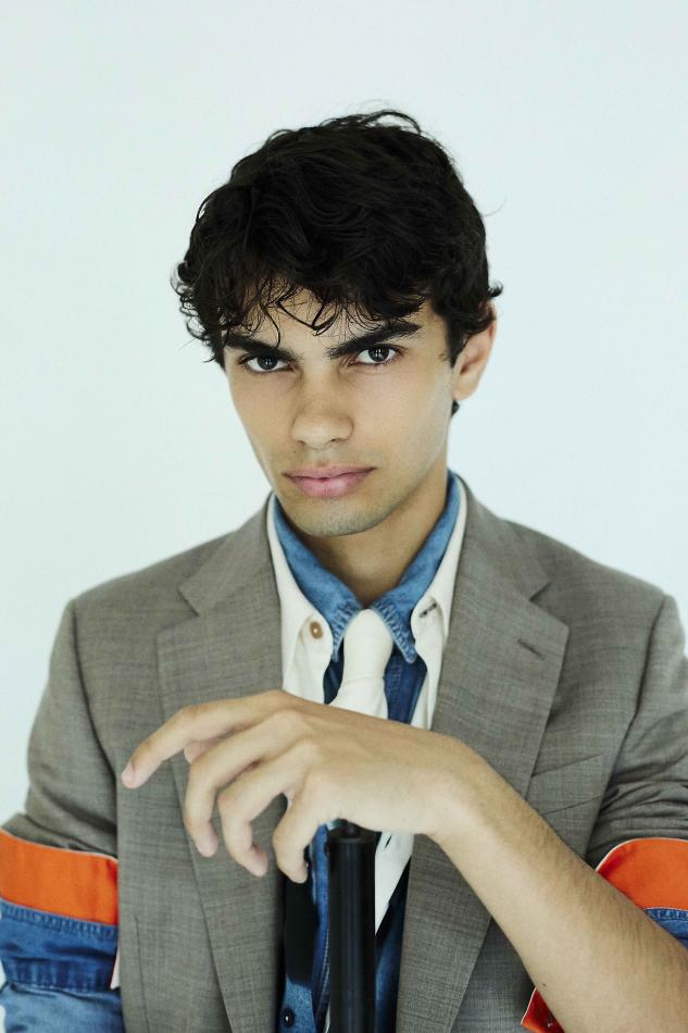 Gabriele Lagazio - fashion model portfolio photo 5