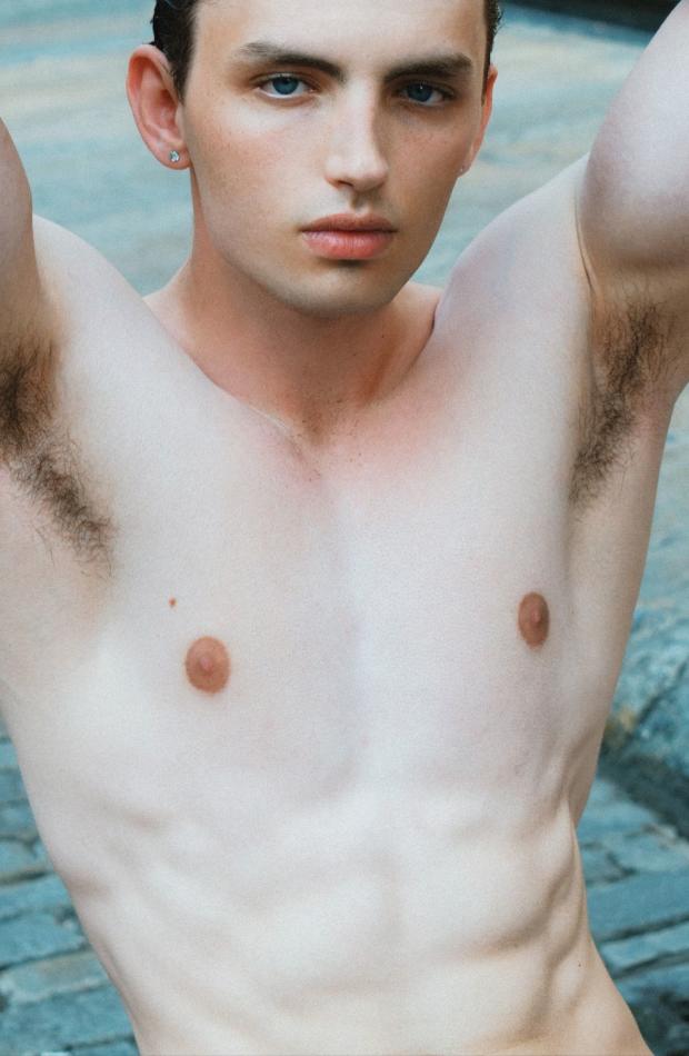 Sean Pitaro - fashion model portfolio photo 20