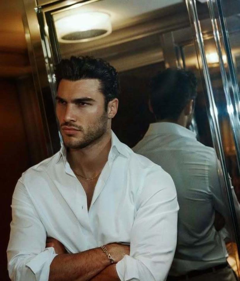 Deano Perana - fashion model portfolio photo 6