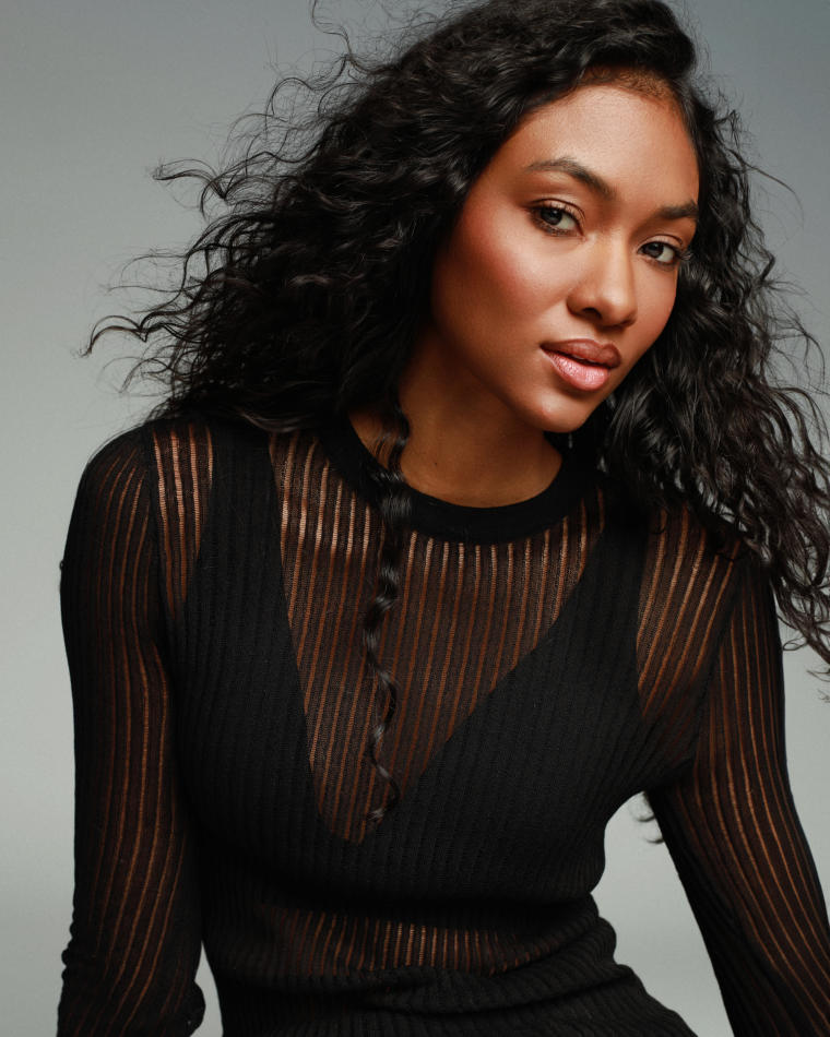 Saray Perez - fashion model portfolio photo 1