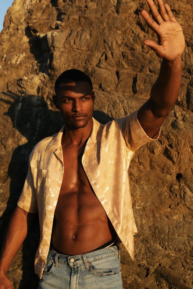 Shawn Golomingi - fashion model portfolio photo 20