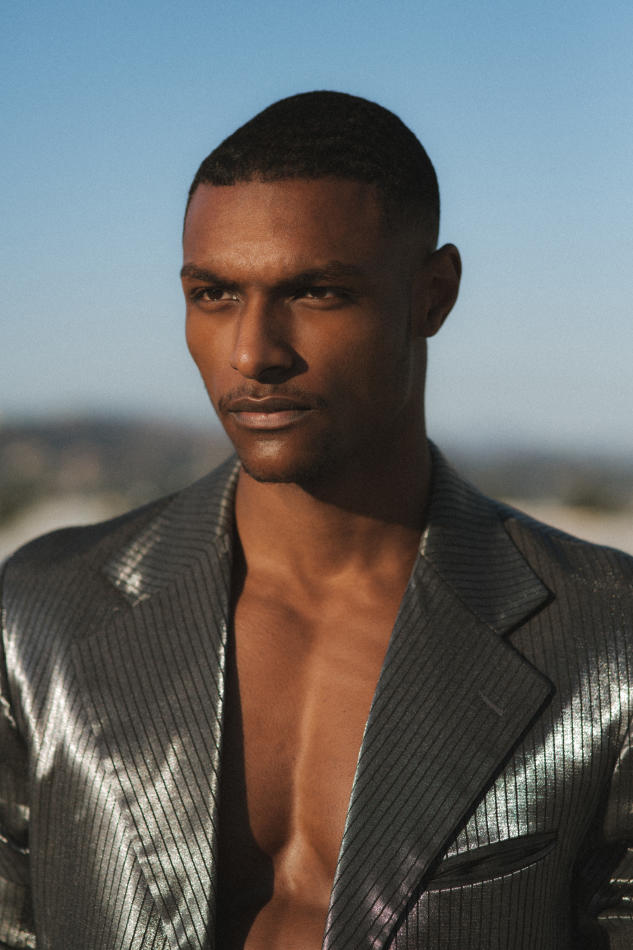 Shawn Golomingi - fashion model portfolio photo 23