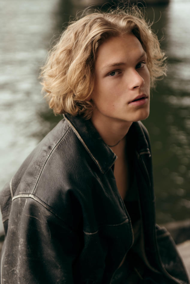 Chase Hoffinger - fashion model portfolio photo 14