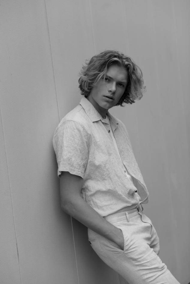 Chase Hoffinger - fashion model portfolio photo 4