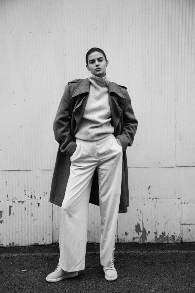 Aleksandra Ignjatovic - fashion model portfolio photo 14