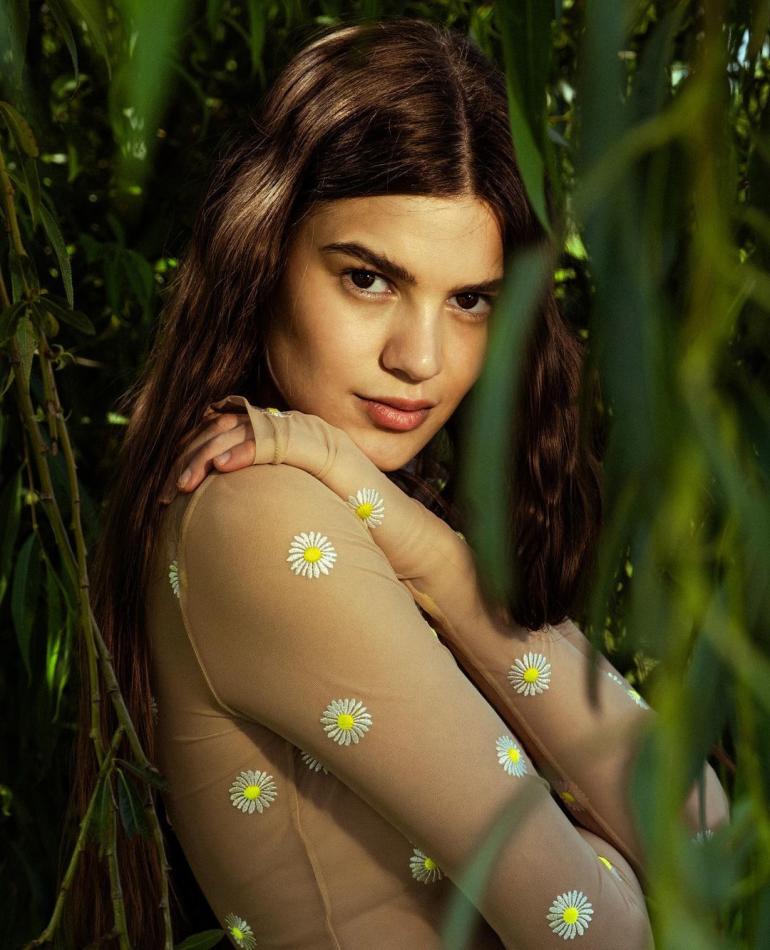 Aleksandra Ignjatovic - fashion model portfolio photo 10
