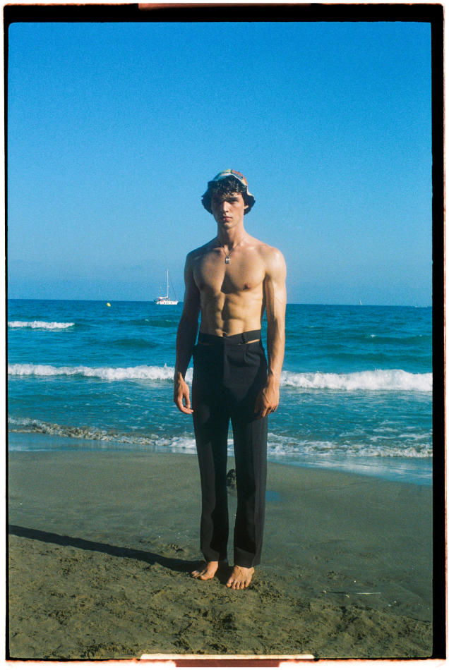 Maik Hofstra - fashion model portfolio photo 12