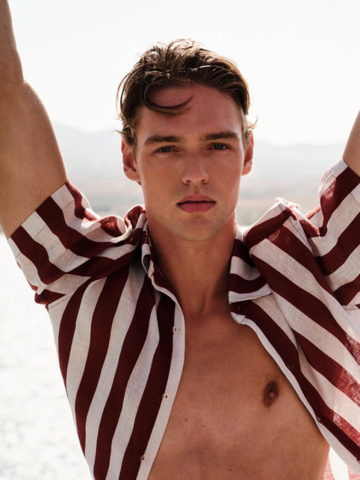 Maik Hofstra - fashion model portfolio photo 4