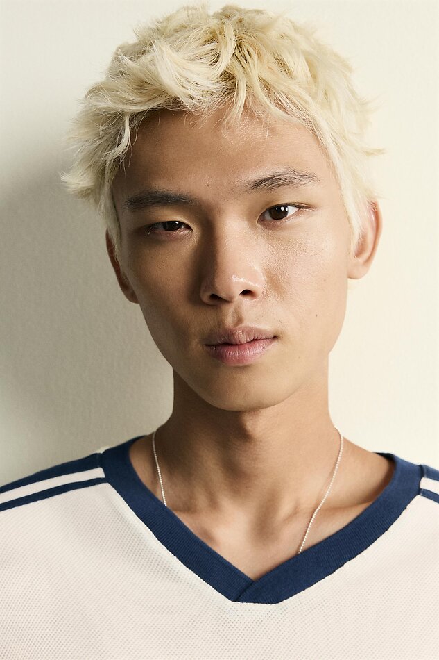 Junseo Kim - fashion model portfolio photo 1