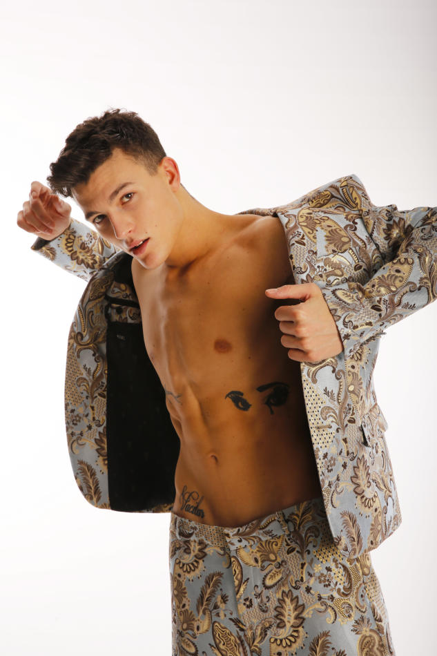 Luca Cobelli - fashion model portfolio photo 10
