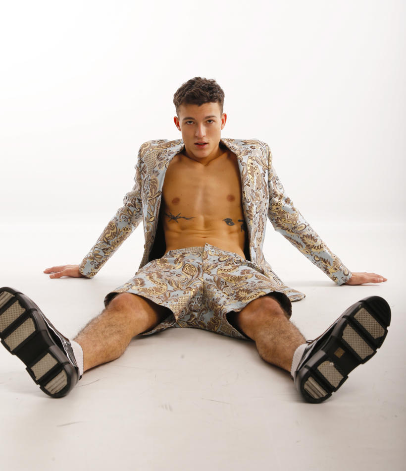 Luca Cobelli - fashion model portfolio photo 11
