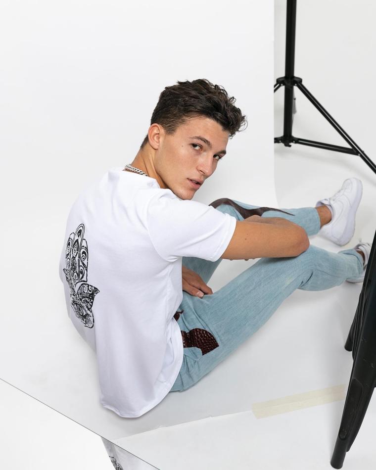 Luca Cobelli - fashion model portfolio photo 12