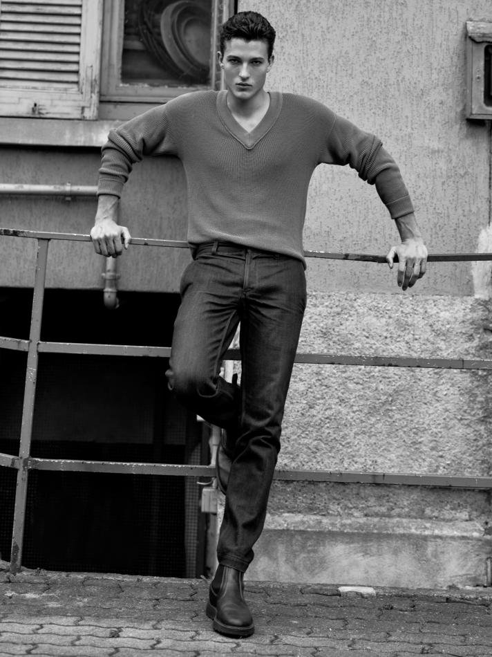 Luca Cobelli - fashion model portfolio photo 18