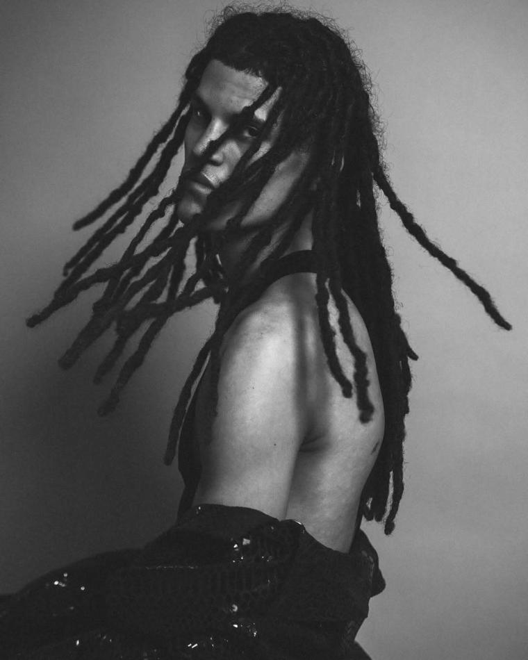 Corey Thomas - fashion model portfolio photo 4