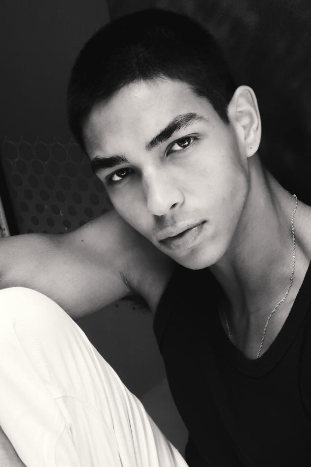 Gabriel Alencar - fashion model portfolio photo 1