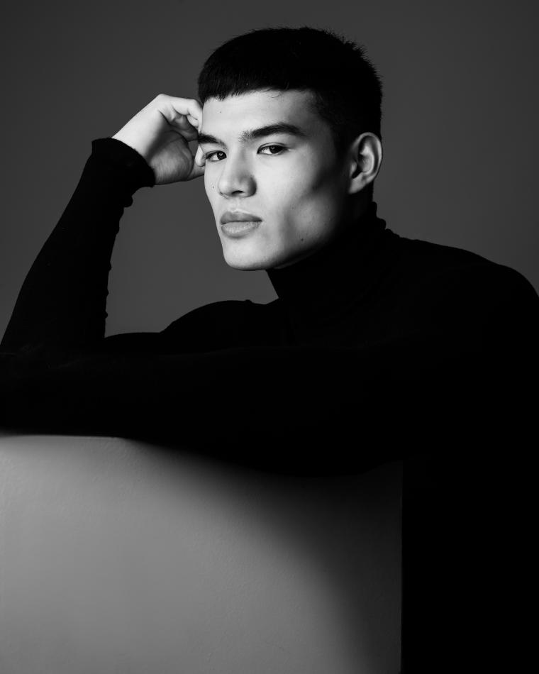 Isaac Frimston - fashion model portfolio photo 33