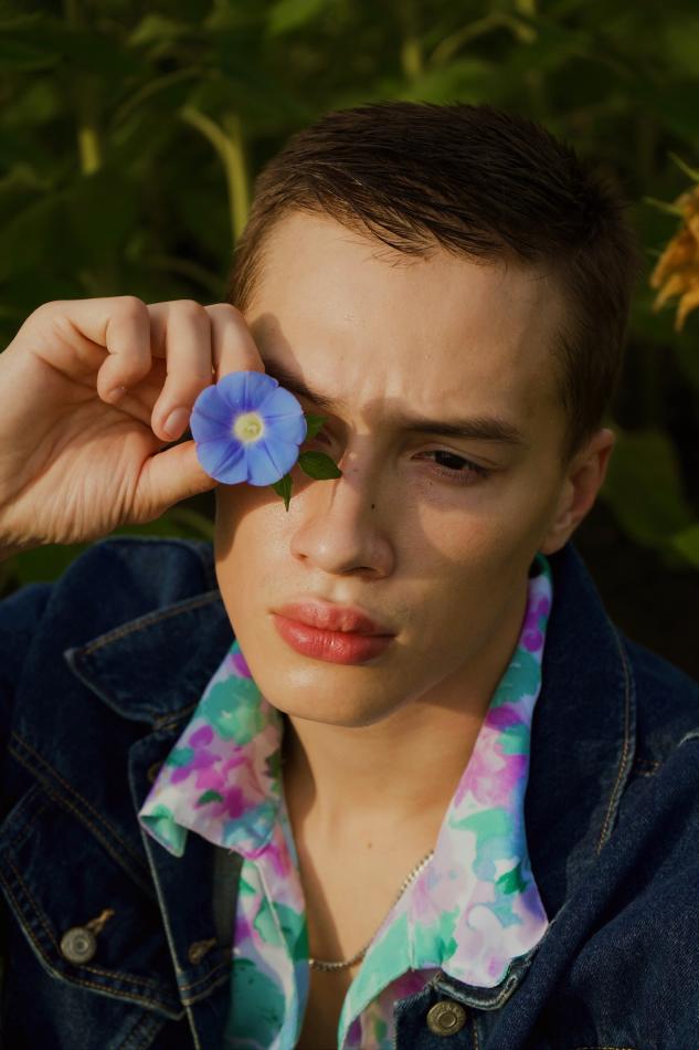 Thomas Gunion - fashion model portfolio photo 15