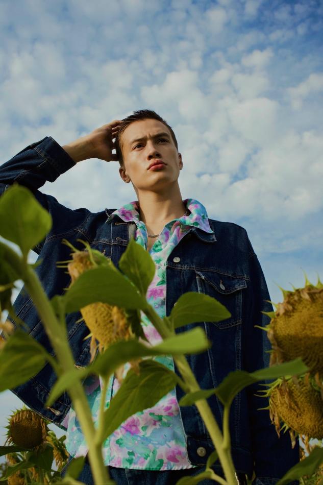Thomas Gunion - fashion model portfolio photo 14