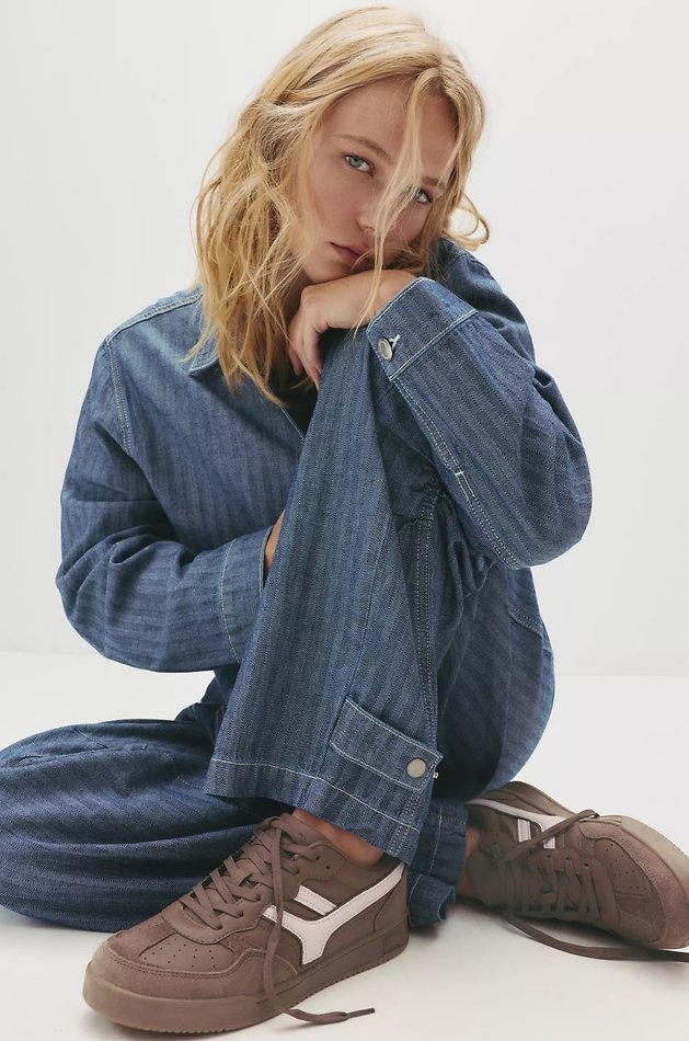 Mimi MacDonald - fashion model portfolio photo 5