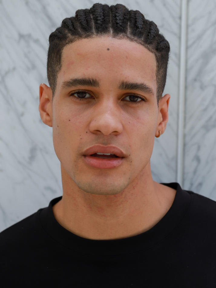 Nathan Soan - fashion model portfolio photo 21