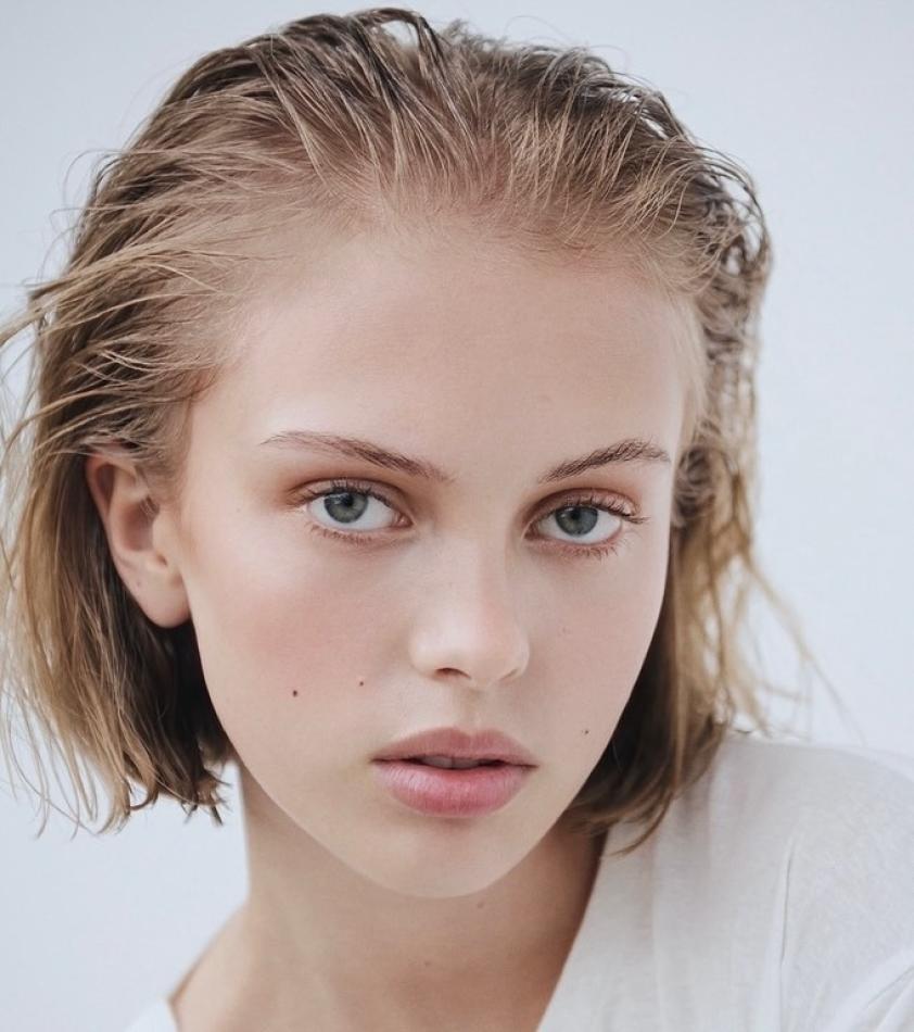 Hailey Culpan - fashion model portfolio photo 12