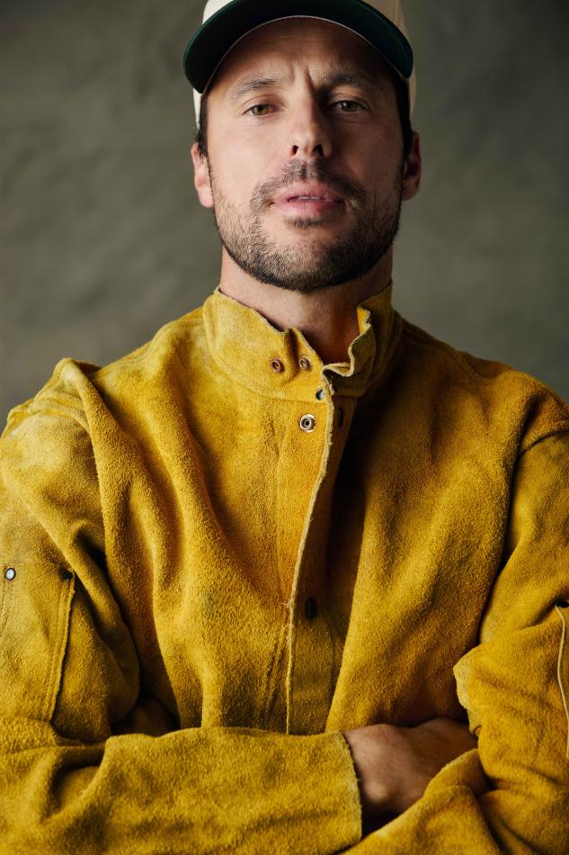 Anthony Gomez - fashion model portfolio photo 6