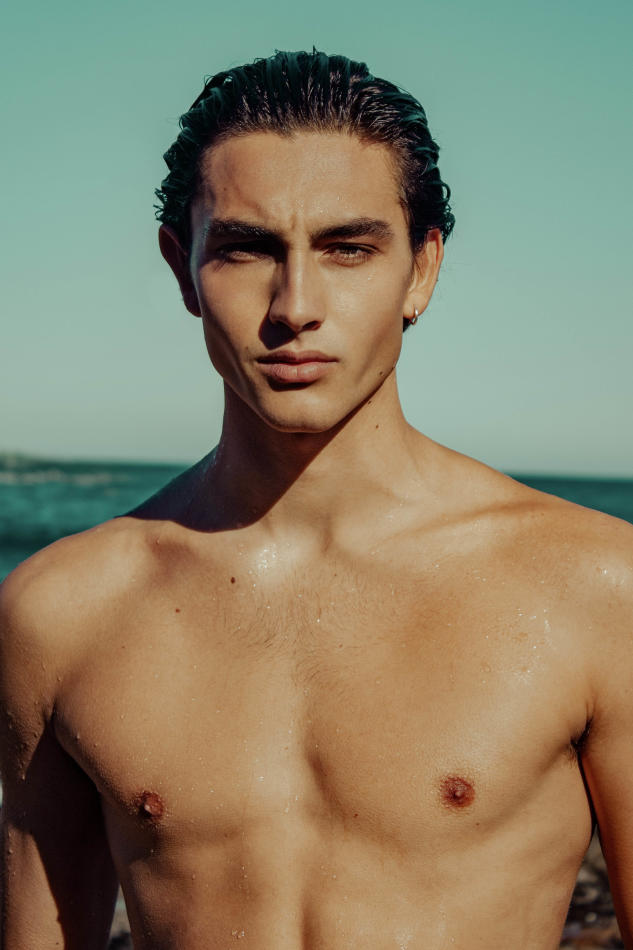 Lee Anderson - fashion model portfolio photo 20