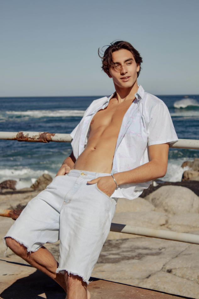 Lee Anderson - fashion model portfolio photo 21