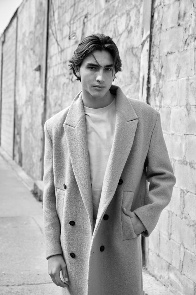 Lee Anderson - fashion model portfolio photo 8
