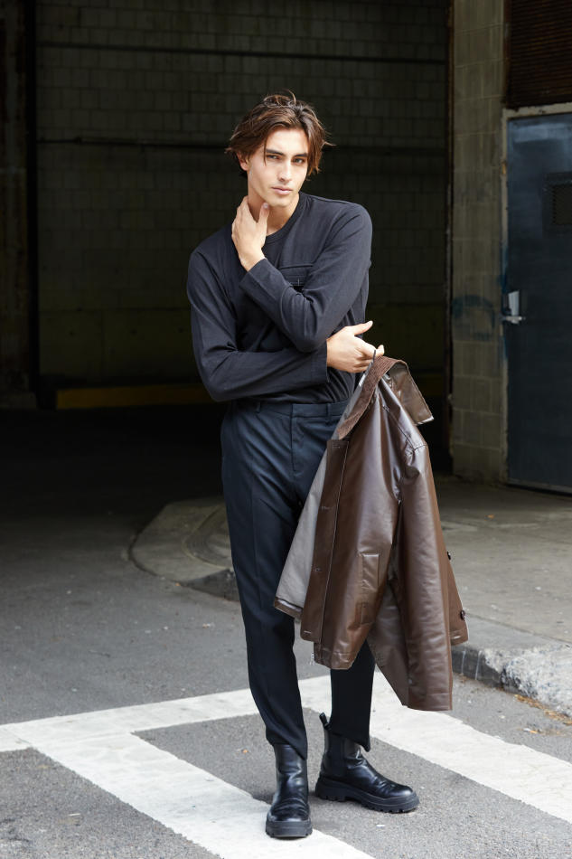 Lee Anderson - fashion model portfolio photo 10