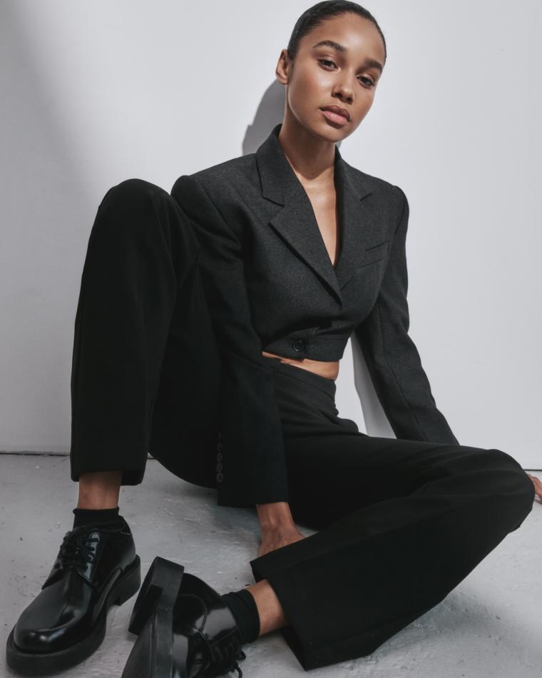 Sumer Rayne - fashion model portfolio photo 2